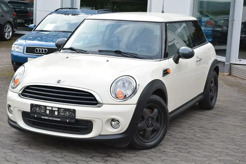 Gebraucht Mini ONE 75 PS (55 kW) 2010 Weiß Kleinwagen