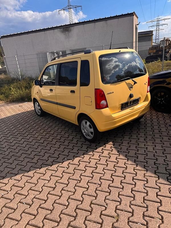 Gelb Gebraucht 2003 Opel Agila Kleinwagen | 950 € (Fairer Preis) - Bild 1/4