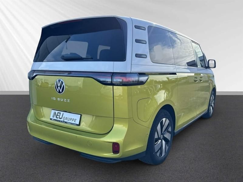 Gebraucht VW ID. Buzz Pro 150 kW (204 PS) 2024 Candyweiß/limonengelb metall Van / Kleinbus