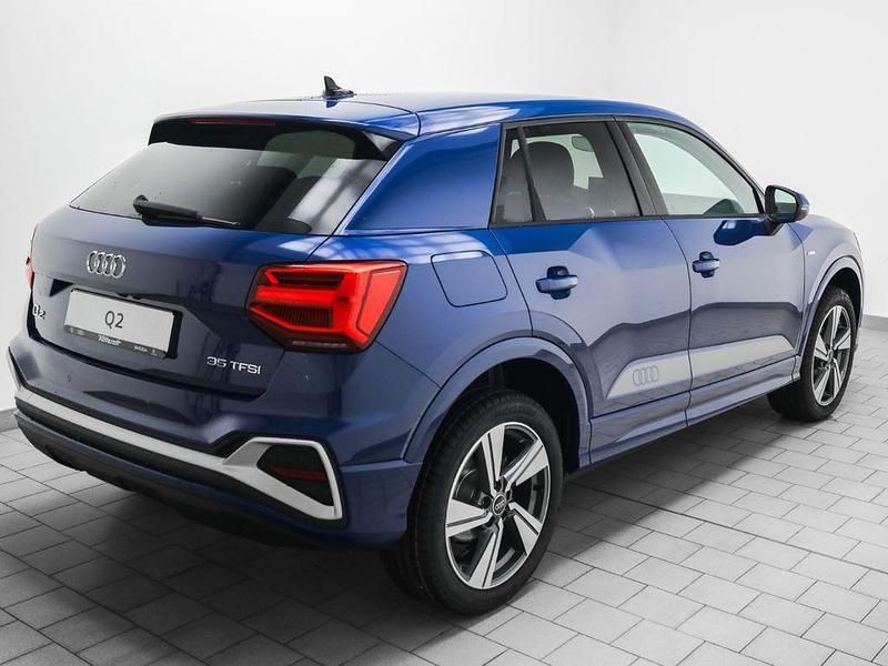 Gebraucht Audi Q2 S-Line 150 PS (110 kW) 2025 Blau SUV