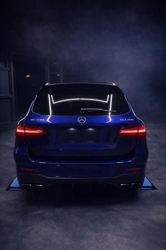 Gebraucht Mercedes GLC63 AMG AMG 476 PS (350 kW) 2018 Blau SUV