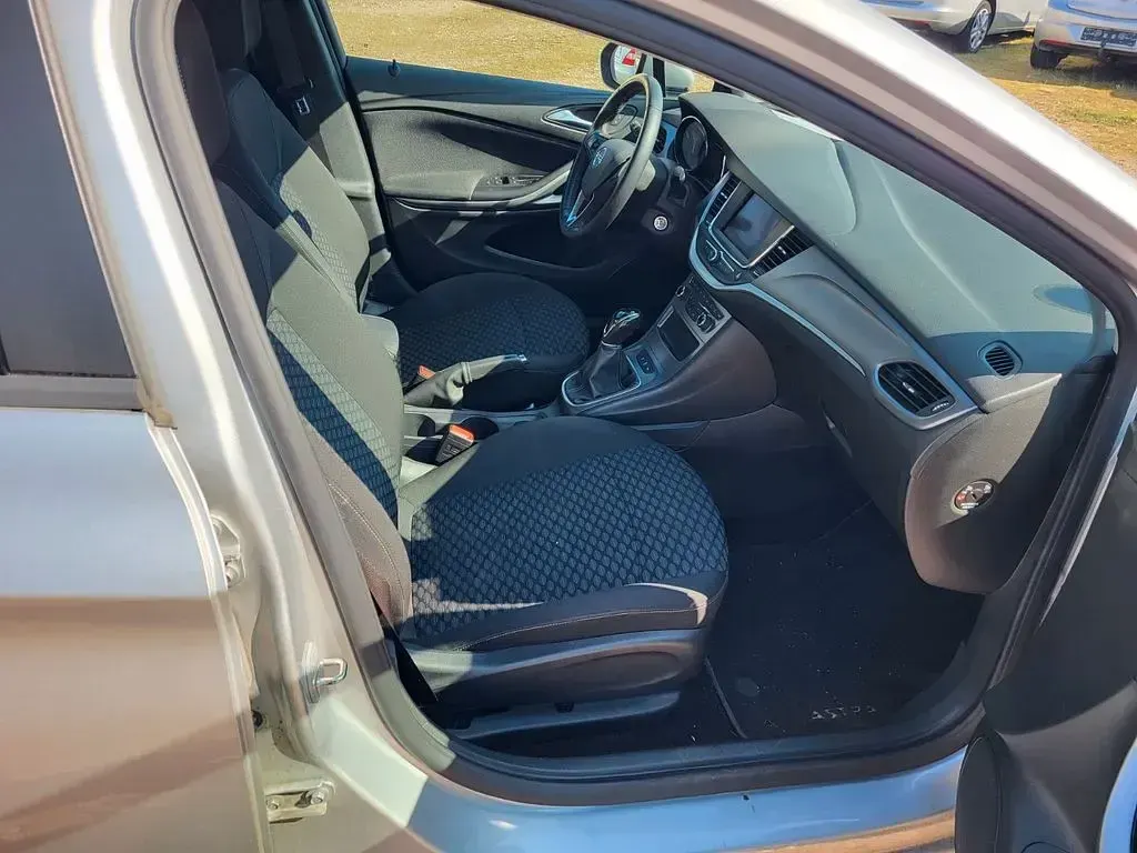 Gebraucht Opel Astra 122 PS (89 kW) 2020 Grau Kombi