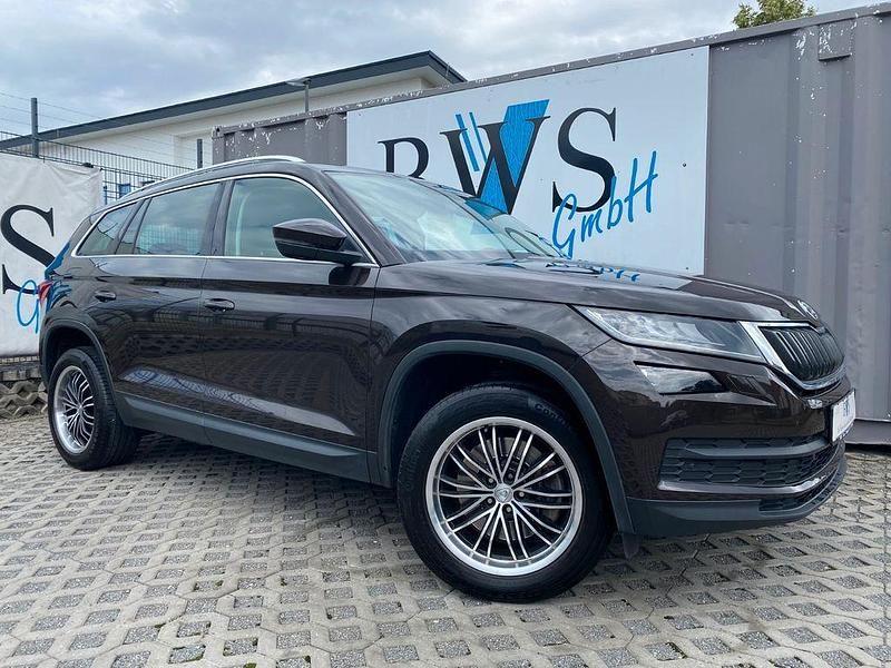 Braun Gebraucht 2017 Skoda Kodiaq Style SUV | 22.490 € (Guter Preis) - Bild 1/4