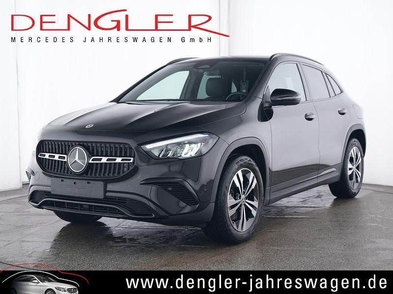 Schwarz Gebraucht 2024 Mercedes GLA180 Progressive SUV | 36.590 € (Fairer Preis) - Bild 1/4