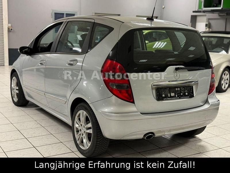 Gebraucht Mercedes A150 95 PS (69 kW) 2004 Silber Limousine