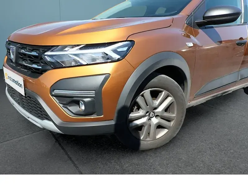 Gebraucht Dacia Sandero Stepway 91 PS (66 kW) 2021 Orange Kleinwagen