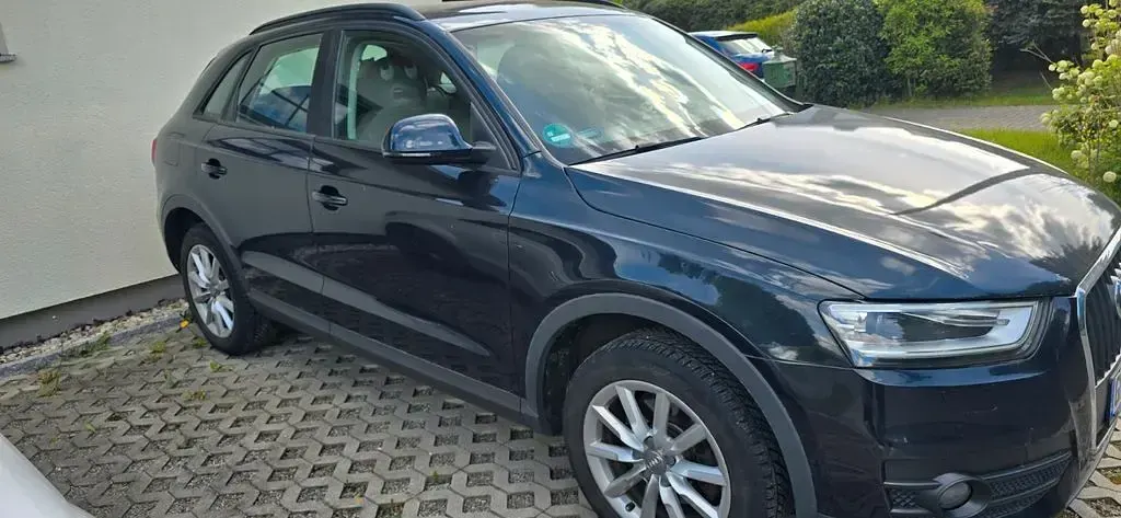 Gebraucht Audi Q3 Ambiente 140 PS (102 kW) 2013 Blau SUV