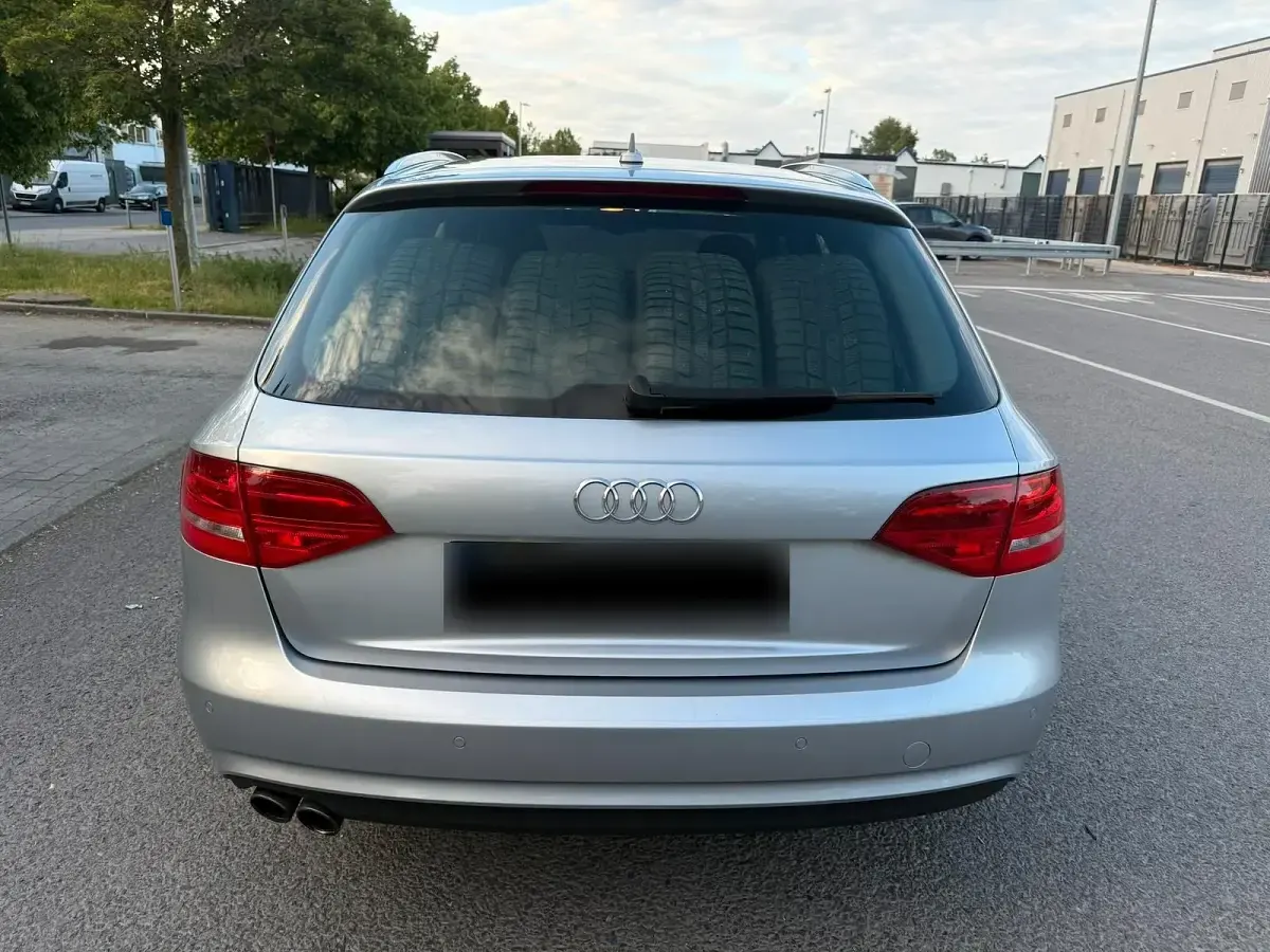 Gebraucht Audi A4 150 PS (110 kW) 2014 Silber Kombi