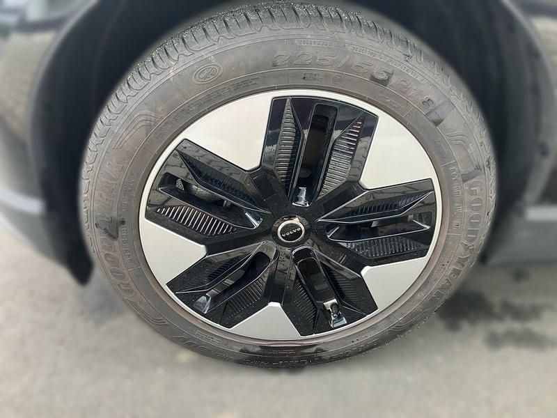 Gebraucht Volvo EX30 Core 200 kW (272 PS) 2024 Schwarz SUV