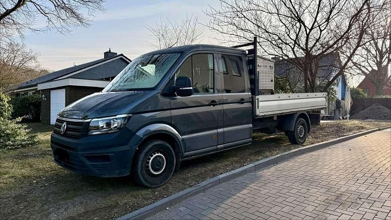 Gebraucht VW Crafter 177 PS (130 kW) 2019 Grau Van