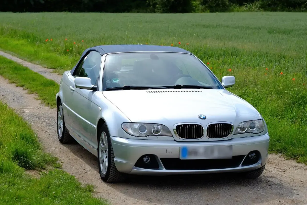 Gebraucht BMW 320 Cabriolet 170 PS (125 kW) 2005 Silber Cabrio