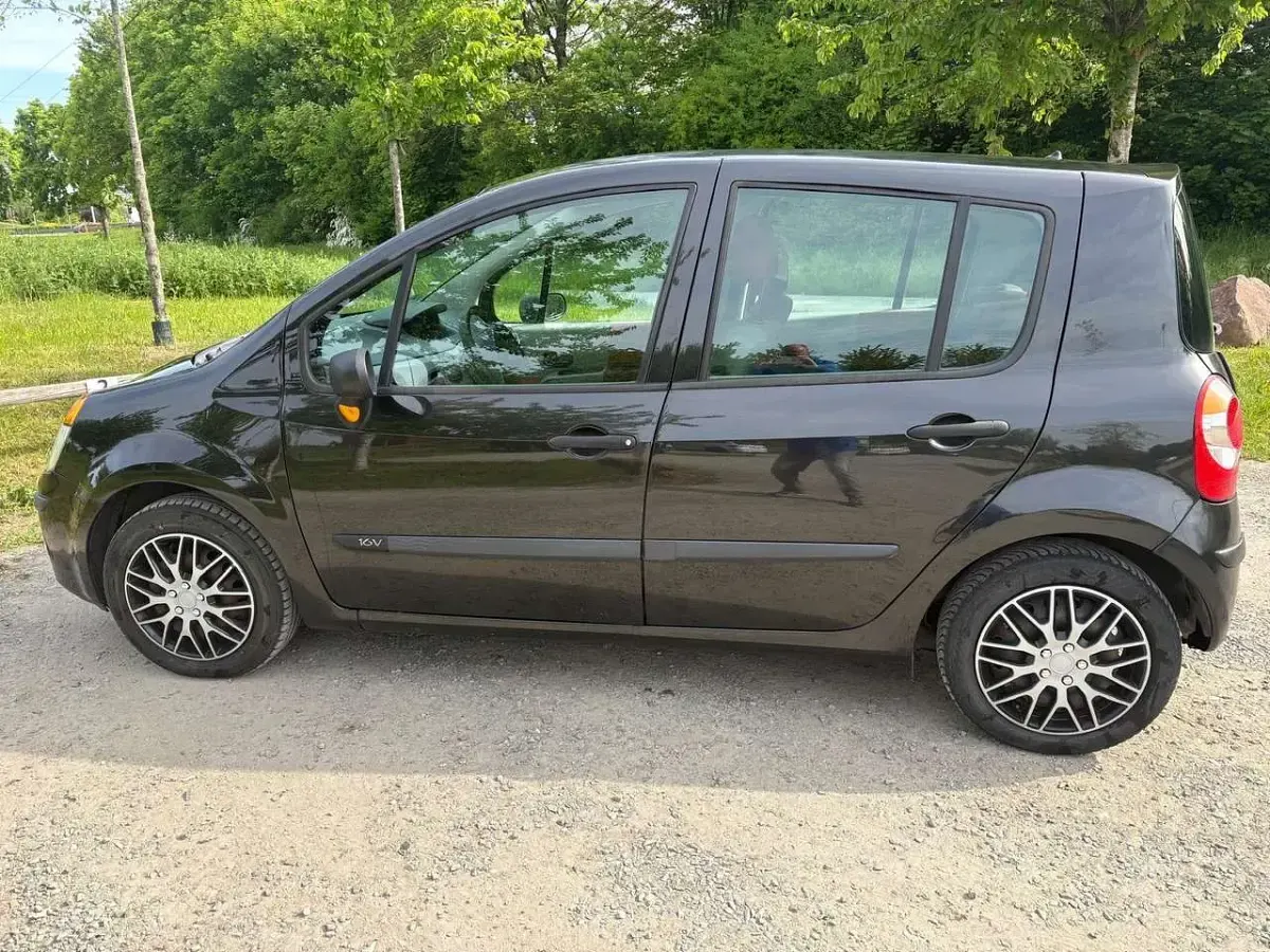 Brugt Renault Modus Privilege 75 HK (55 kW) 2005 Sort MPV