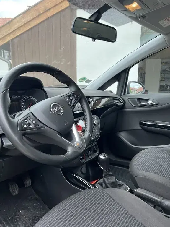 Gebraucht Opel Corsa Active 69 PS (50 kW) 2016 Silber Kleinwagen