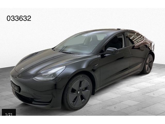 Black metallic Gebraucht 2022 Tesla Model 3 Standard Range Limousine | 25.750 € (Superpreis) - Bild 1/4