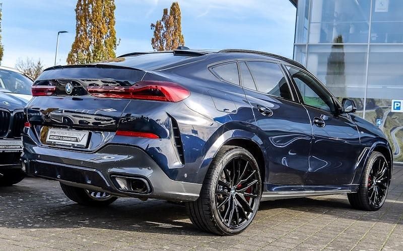 Gebraucht BMW X6 M Sport 298 PS (219 kW) 2024 Schwarz SUV