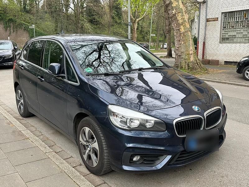 Second-hand BMW 220 190 CP (139 kW) 2016 Albastru Berlinǎ