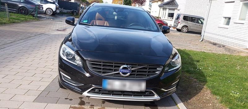 Gebraucht Volvo V60 288 PS (211 kW) 2013 Schwarz Kombi