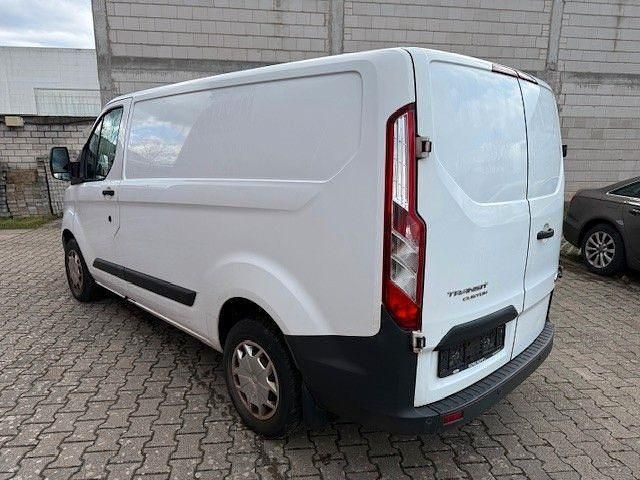 Gebraucht Ford Transit Custom 105 PS (77 kW) 2017 Weiß Van / Kleinbus