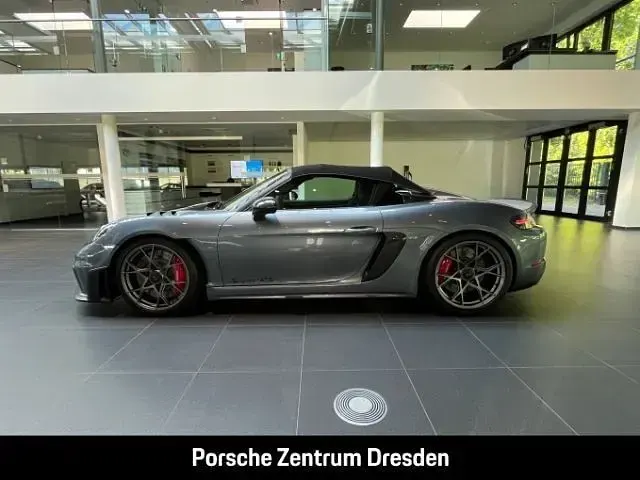 Gebraucht Porsche 718 Chrono 500 PS (367 kW) 2026 Grau Cabrio