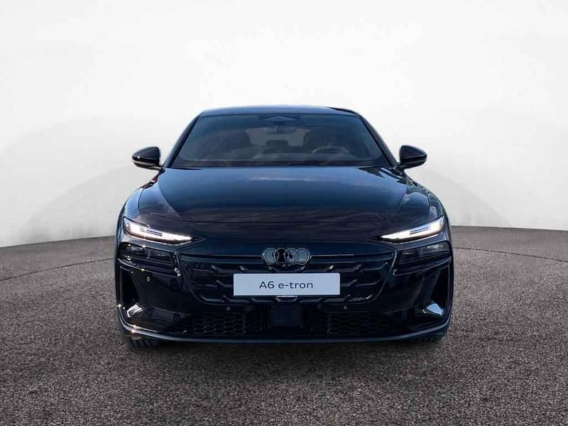 Nowe Audi A6 e-tron S-Line 314 kW (428 KM) 2026 Czarny Kombi