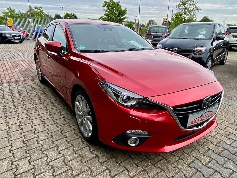 Rot Gebraucht 2016 Mazda 3 Sports-Line Limousine | 6.200 € (Fairer Preis) - Bild 1/4