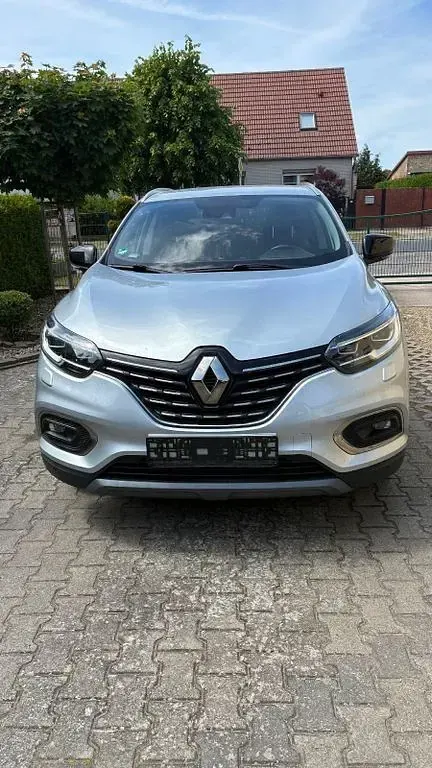 Gebraucht Renault Kadjar Bose Edition 159 PS (116 kW) 2019 Silber SUV