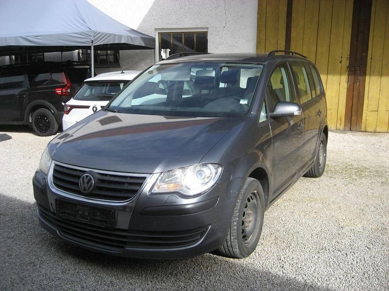 Grau Gebraucht 2006 VW Touran Conceptline Van / Kleinbus | 2.500 € (Fairer Preis) - Bild 1/4