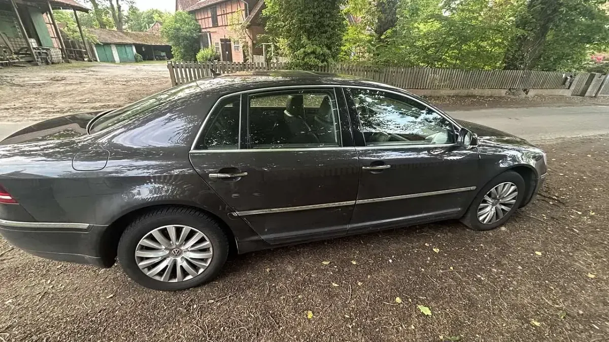 Gebraucht VW Phaeton 245 PS (180 kW) 2014 Limousine