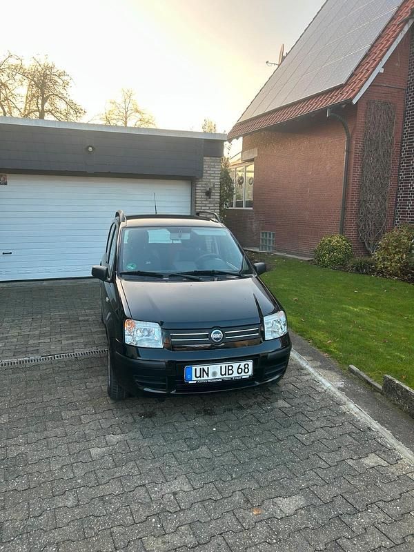 Schwarz Gebraucht 2007 Fiat Panda Kleinwagen | 2.750 € (Fairer Preis) - Bild 1/4