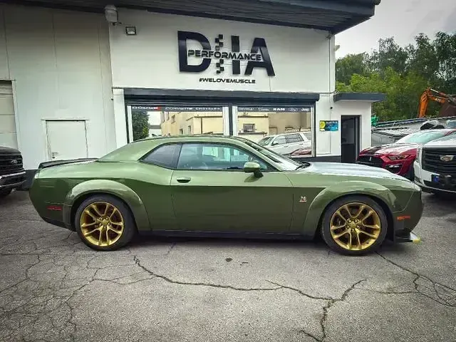 Gebraucht Dodge Challenger 492 PS (361 kW) 2024 F8 green Coupé