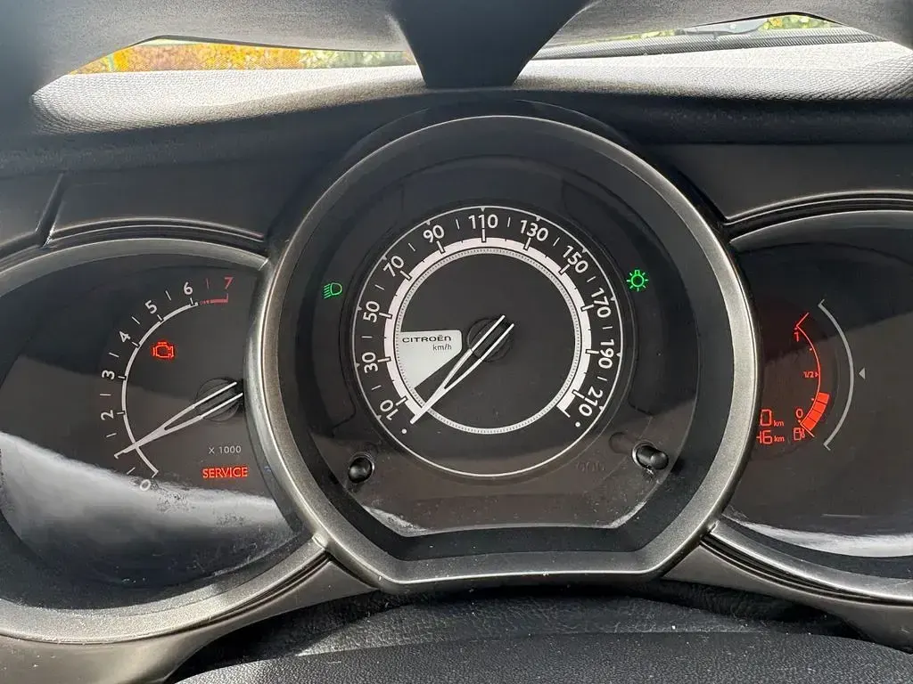 Gebraucht Citroën C3 PureTech 82 PS (60 kW) 2014 Schwarz Limousine
