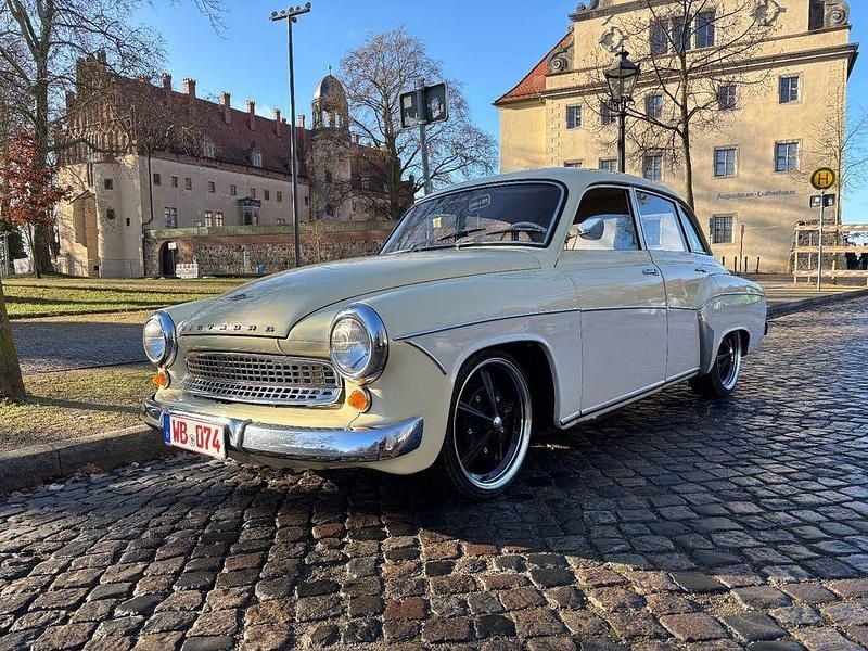 Gebraucht Wartburg 311 45 PS (33 kW) 1965 Beige Limousine