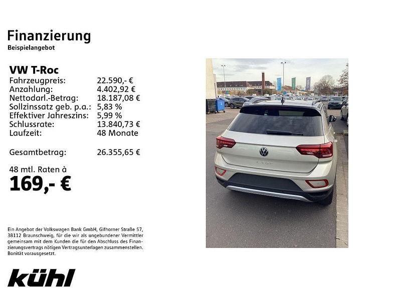 Gebraucht VW T-Roc Move 110 PS (80 kW) 2023 Ivory silver metallic SUV