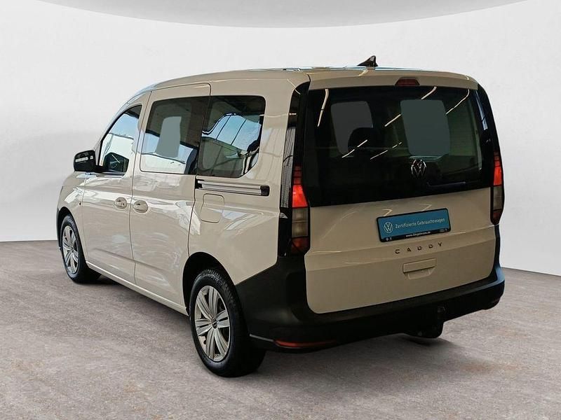 Gebraucht VW Caddy Basis 102 PS (75 kW) 2021 Weiß Van / Kleinbus