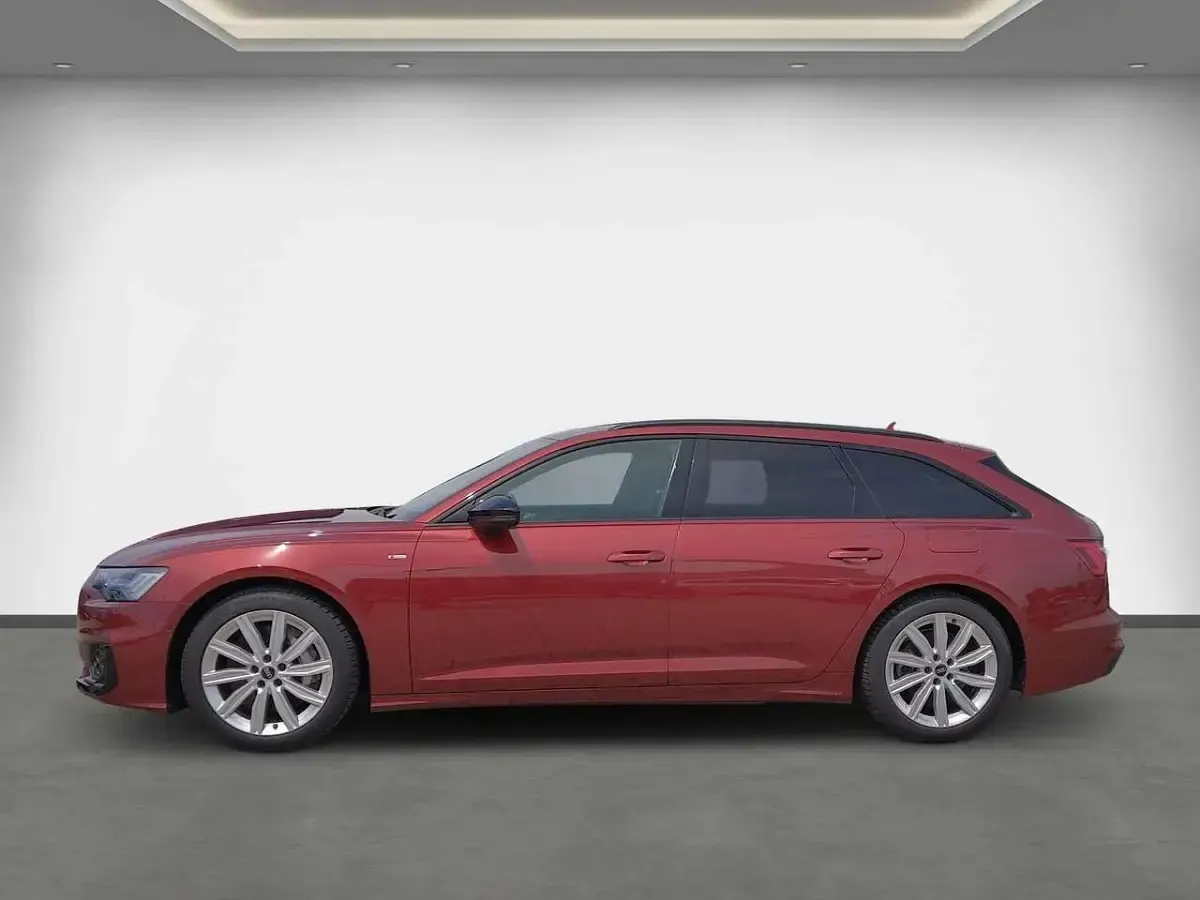 Gebraucht Audi A6 S-Line 299 PS (219 kW) 2025 Grenadinerot metallic Kombi