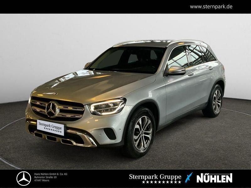 Silber Gebraucht 2021 Mercedes GLC200 SUV | 34.880 € (Superpreis) - Bild 1/4