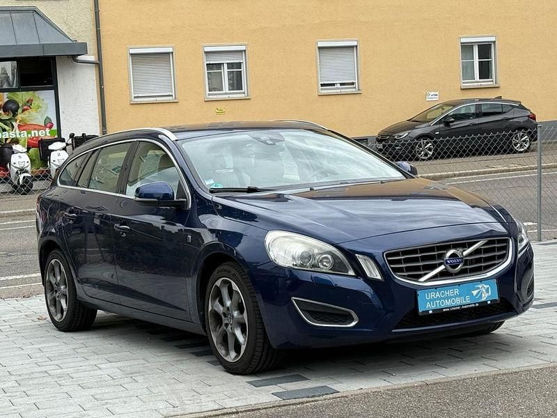 Gebraucht Volvo V60 Ocean Race 150 PS (110 kW) 2011 Blau Kombi
