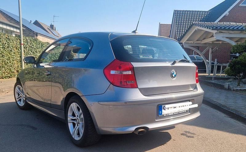Gebraucht BMW 116 86 PS (63 kW) 2010 Silber Kleinwagen