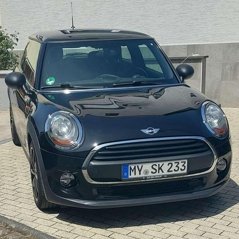 Schwarz Gebraucht 2017 Mini ONE Kleinwagen | 11.250 € (Guter Preis) - Bild 1/4