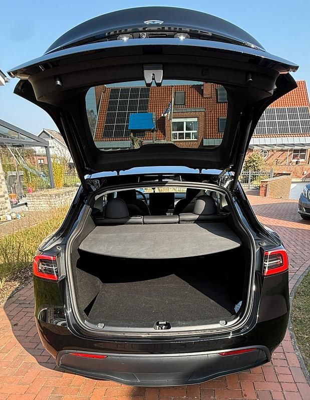 Gebraucht Tesla Model Y Long Range AWD 378 kW (514 PS) 2023 Schwarz SUV