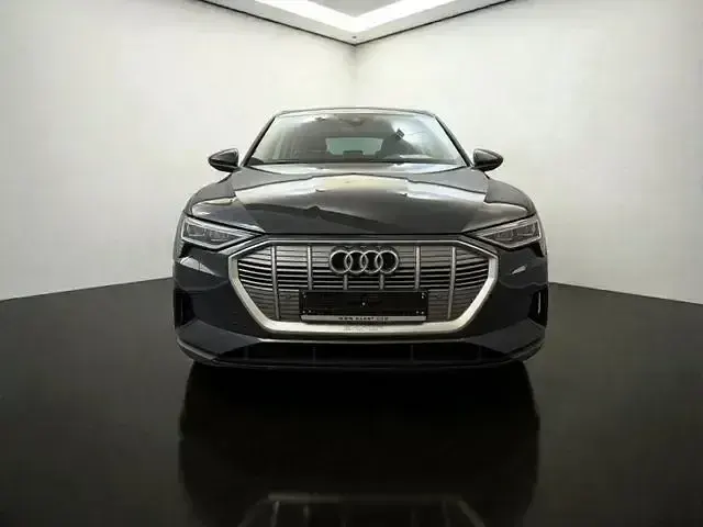 Gebraucht Audi e-tron Sportback Performance 300 kW (408 PS) 2021 Grau SUV