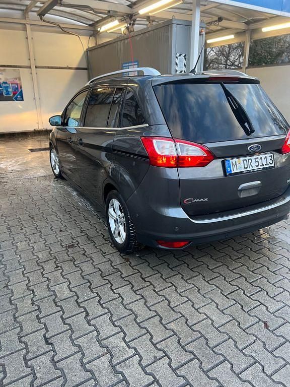 Gebraucht Ford Grand C-Max Titanium 150 PS (110 kW) 2017 Schwarz Van / Kleinbus