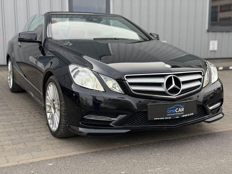 Gebraucht Mercedes E250 AMG 204 PS (150 kW) 2013 Schwarz Cabrio