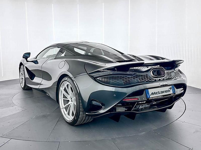 Gebraucht McLaren 750S 751 PS (552 kW) 2025 Grau Coupé