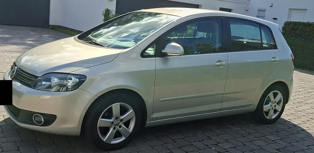 Gebraucht VW Golf Plus Comfortline 105 PS (77 kW) 2012 Silber Van / Kleinbus