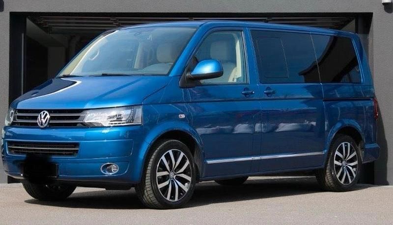 Gebraucht VW Multivan 180 PS (132 kW) 2014 Blau Van / Kleinbus