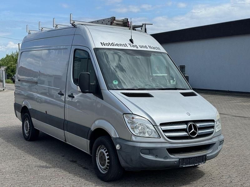 Silber Gebraucht 2010 Mercedes Sprinter Van | 10.950 € (Superpreis) - Bild 1/4