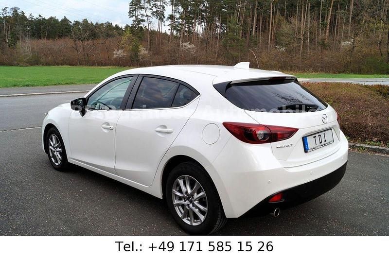 Gebraucht Mazda 3 Center-Line 150 PS (110 kW) 2014 Weiß Limousine