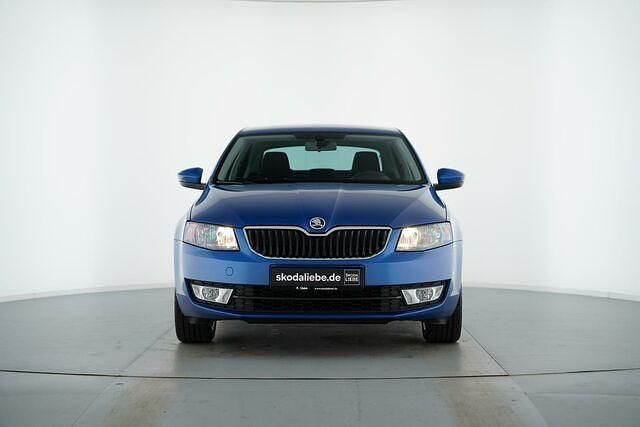 Gebraucht Skoda Octavia Ambition 86 PS (63 kW) 2014 Raceblau metallic Limousine