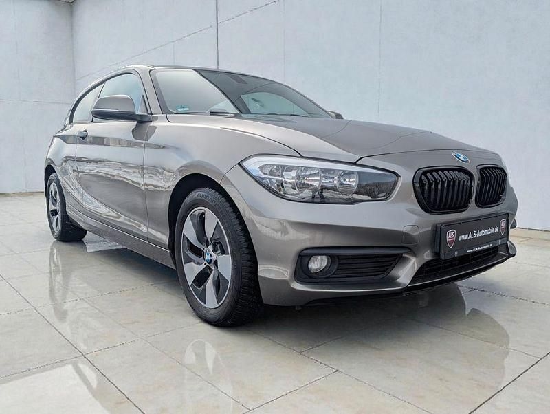 Gebraucht BMW 116 Advantage 109 PS (80 kW) 2015 Silber Kleinwagen